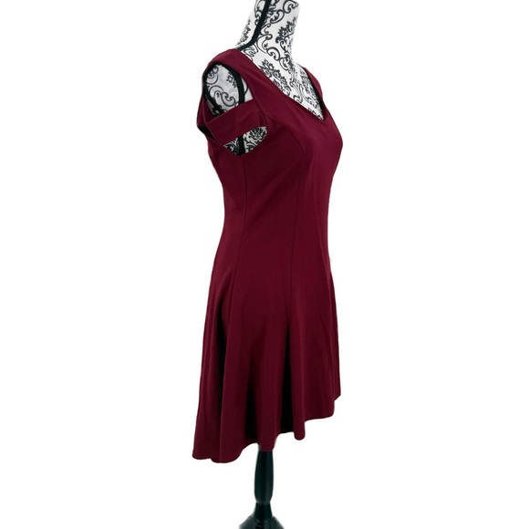 Insnova Burgundy Cold Shoulder A-Line Dress Romantic Fit & Flare Cocktail Party - Picture 10 of 13